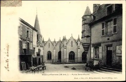 Ak Doué la Fontaine Maine et Loire, Place Saint Pierre