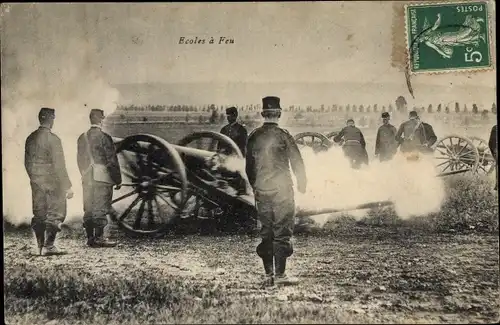 Ak Ecoles a Feu, Französische Soldaten, Kanone