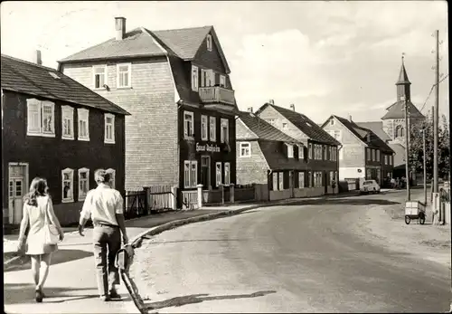 Ak Neustadt am Rennsteig Großbreitenbach in Thüringen, Rennsteigstraße