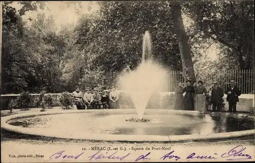 Ak Nerac Lot et Garonne, Square du Pont Neuf