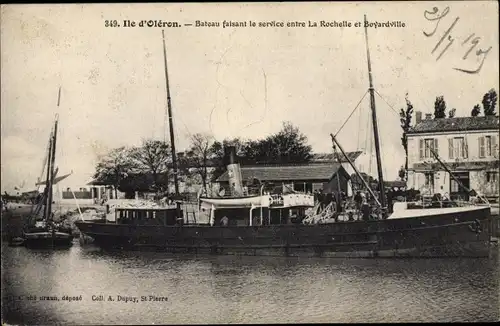 Ak Ile d'Oléron Charente Maritime, Bateau faisant le service entre La Rochelle