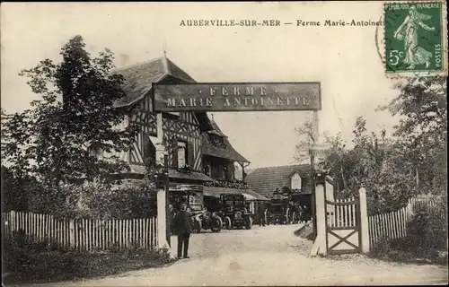 Ak Auberville Calvados, Ferme Marie Antoinette