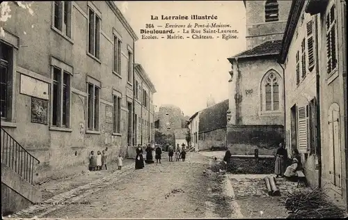 Ak Dieulouard Meurthe et Moselle, La Rue Saint Laurent, Ecoles, Mairie, Eglise, Chateau