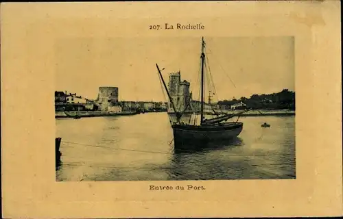 Ak La Rochelle Charente Maritime, Entree du Port