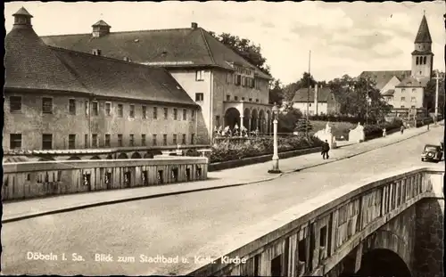 Ak Döbeln in Sachsen, Stadtbad u. Kath. Kirche