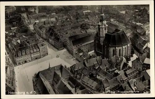 Ak Naumburg an der Saale, Blick auf den Ort, Fliegeraufnahme