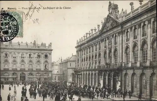 Ak Nancy Meurthe et Moselle, Place Stanislas, Le Depart de la Classe