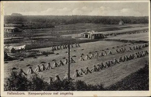 Ak Hellendoorn Overijssel, Kampeergebouw met Omgeving