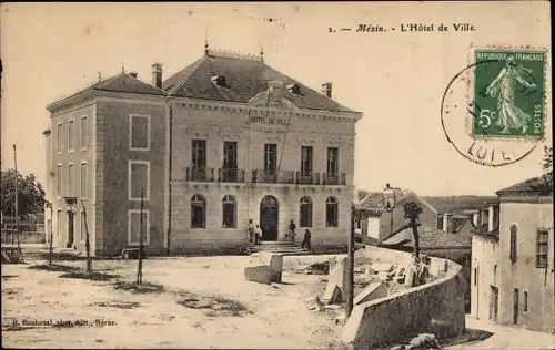Ak Mezin Loupillon Lot et Garonne, L'Hotel de Ville