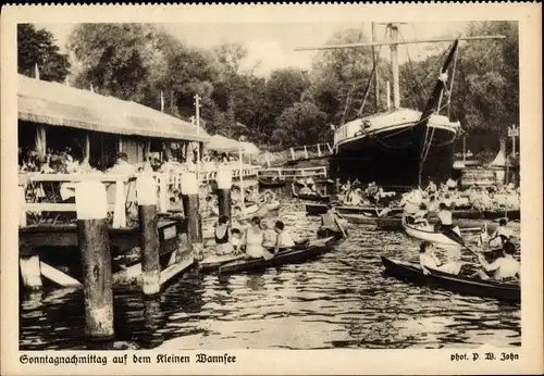 Ak Berlin Zehlendorf Wannsee, Sonntagnachmittag auf dem kleinen Wannsee, Terrasse, Ruderboote