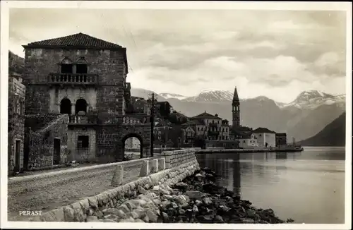 Ak Perast Montenegro, Wasserpartie, Ortschaft