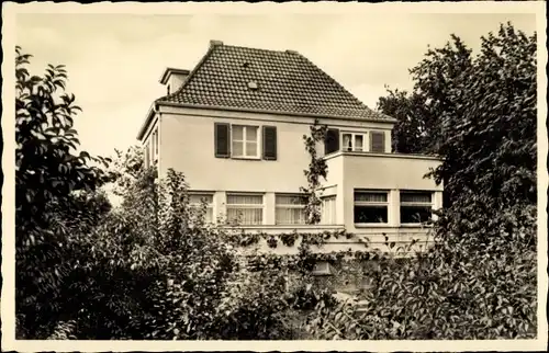 Foto Ak Dünnwald Mülheim Köln Nordrhein Westfalen, Blick auf ein Wohnhaus