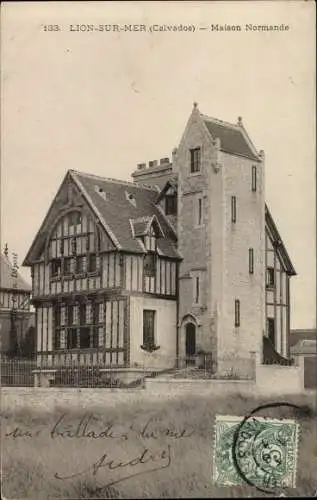 Ak Lion sur Mer Calvados, Maison Normande