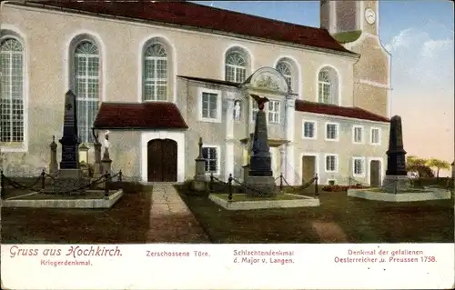 Ak Hochkirch in der Oberlausitz, Kriegerdenkmal, Zerschossene Türme 