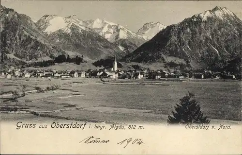 Ak Oberstdorf im Oberallgäu, Totalansicht mit Gebirge