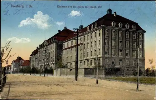 Ak Freiberg in Sachsen, Kaserne des III. Batls. Infanterie Regiment 182