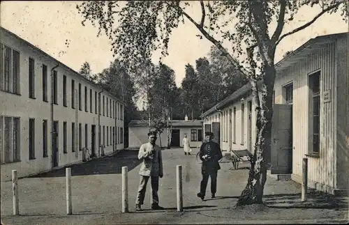 Ak Dresden Neustadt, Infanterie Baracken, Soldaten