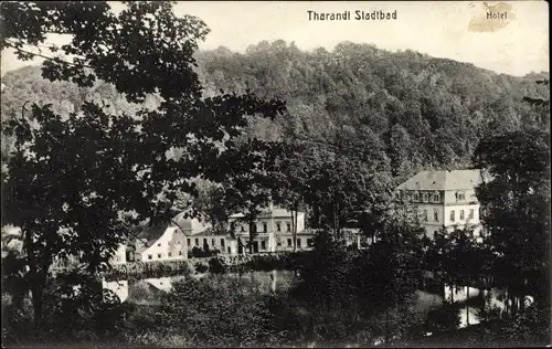 Ak Tharandt im Erzgebirge, Blick auf das Stadtbad, Hotel, Stadtansicht