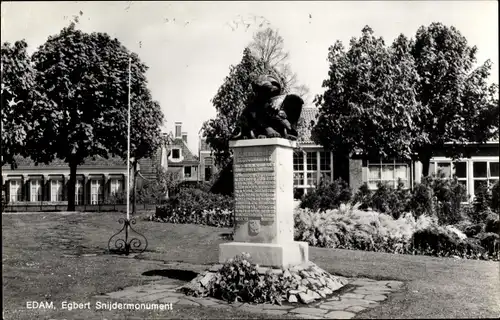 Ak Edam Volendam Nordholland, Egbert Snijdermonument