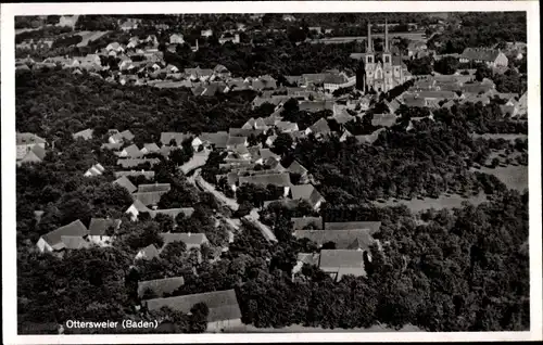 Ak Ottersweier in Baden Württemberg, Blick auf den Ort, Fliegeraufnahme