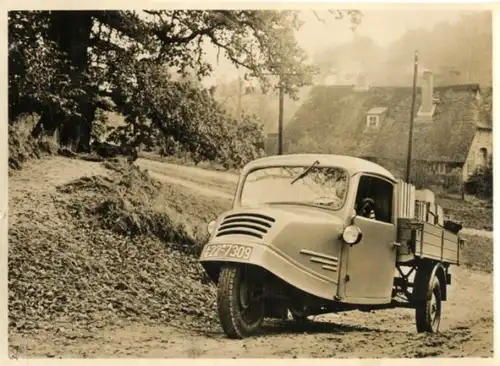 Foto Fahrzeug Firma Vidal Harburg, Goliath Pritschenwagen