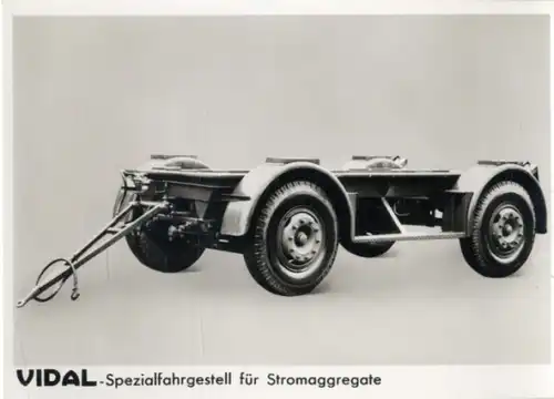 Foto Fahrzeug Firma Vidal Harburg, Spezialfahrgestell für Stromaggregate
