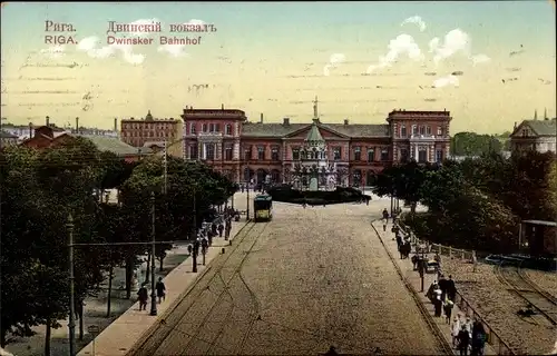 Ak Riga Lettland, Dwinsker Bahnhof, Straßenbahn