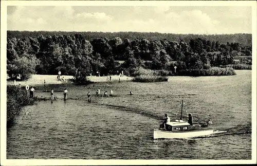 Ak Güster in Lauenburg, Kleines Motorboot, Seepartie, Badestrand