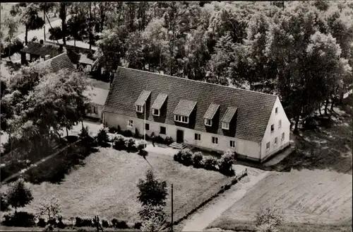 Ak Lippborg Lippetal in Westfalen, Kreisaltersheim, Fliegeraufnahme
