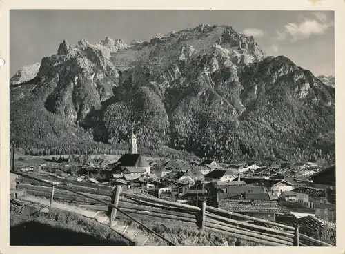 Foto Mittenwald in Oberbayern, Gesamtansicht, Karwendel