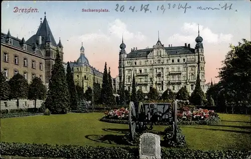 Ak Dresden Zentrum Altstadt, Grünanlagen am Sachsenplatz, Geschütz, Gedenkstein