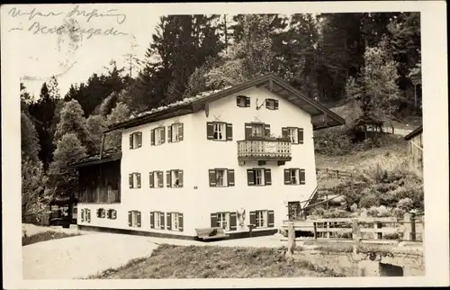 Foto Ak Berchtesgaden in Oberbayern, Blick auf eine Pension