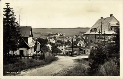 Ak Carlsfeld Eibenstock im Erzgebirge, Blick auf den Ort