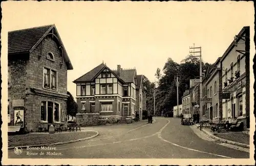 Ak Bonne Modave Wallonien Lüttich, Route de Modave, Straßenpartie