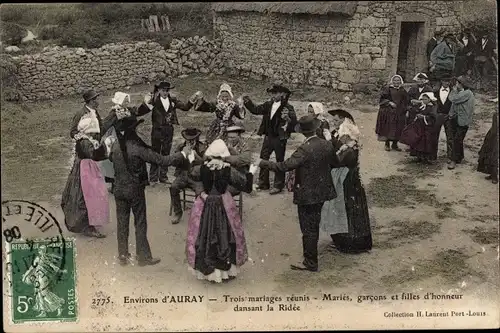 Ak Auray Morbihan, Trois mariages reunis, Bretonische Tracht
