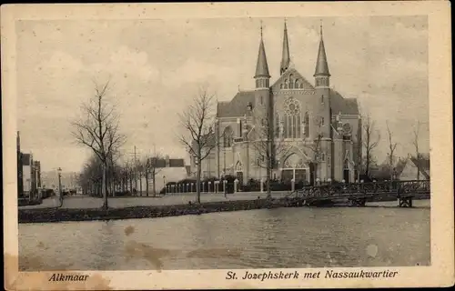 Ak Alkmaar Nordholland, St Josephskerk met Nassaukwartier