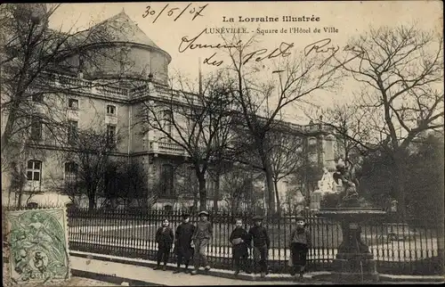 Ak Luneville Meurthe et Moselle, Square de l'Hotel de Ville