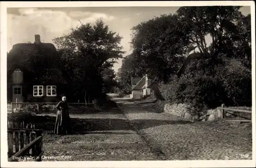 Ak Oevenum auf Föhr, Dorfstraße