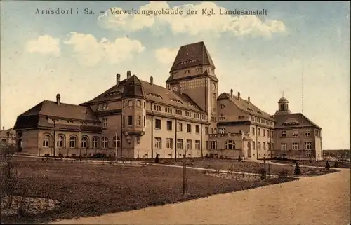 Ak Arnsdorf in Sachsen, Königliche Landesanstalt, Verwaltungsgebäude