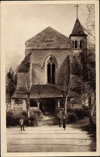 Ak Gennes Maine et Loire, Église Saint Vétérin et son Auvont