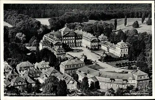 Ak Bad Arolsen in Hessen, Ehemaliges Fürstl. Residenzschloss, Fliegeraufnahme