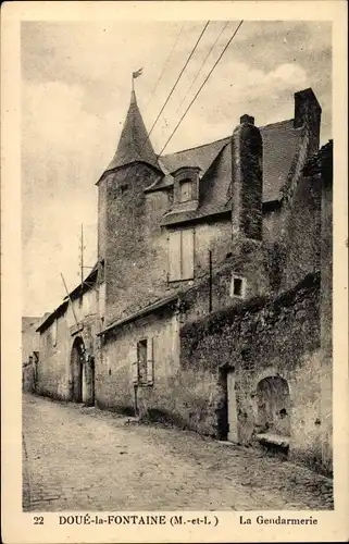 Ak Doué la Fontaine Maine et Loire, La Gendarmerie