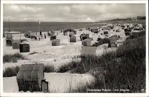 Ak Ostseebad Prerow auf dem Darß Fischland, Am Strand, Strandkörbe