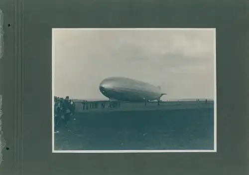 Foto Zeppelin, Gesamtansicht, Flugplatz