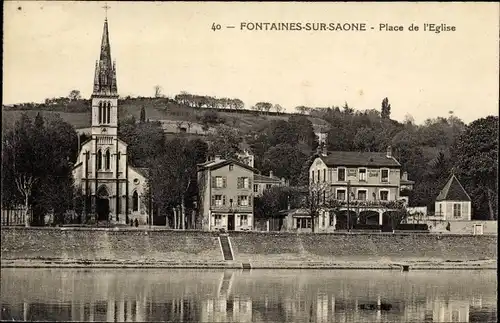 Ak Fontaines sur Saône Rhône, Place de l'Eglise