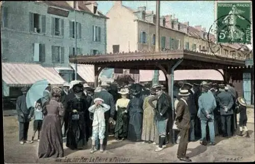 Ak Luc sur Mer Calvados, La Pierre a Poissons