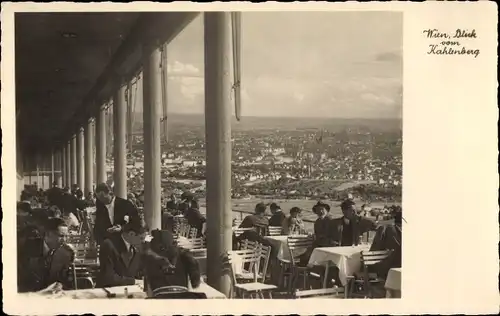 Ak Wien 19. Döbling Österreich, Blick vom Kahlenberg auf die Stadt, Terrasse