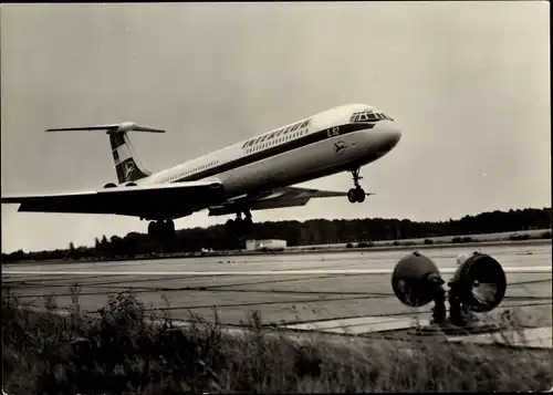 Ak Deutsches Passagierflugzeug, Iljuschin IL-62, Turbinenluftstrahlverkehrsflugzeug, Interflug