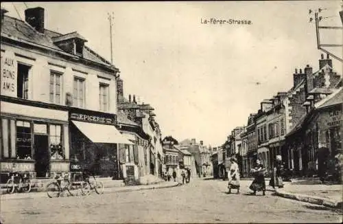 Ak Chauny Aisne, La Ferer Straße