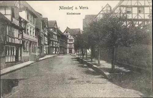 Ak Bad Sooden Allendorf in Hessen, Blick in die Kirchstraße, Fachwerkhäuser